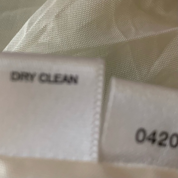 ANN Taylor White Silk Print Pleated Skirt Size 6 - Picture 4 of 5